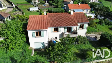 Maison de campagne à Quintenas (07290)