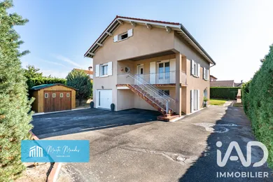 House in Saint-Marcellin-en-Forez (42680)