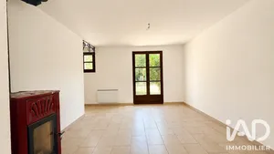 House in Ermenonville (60950)