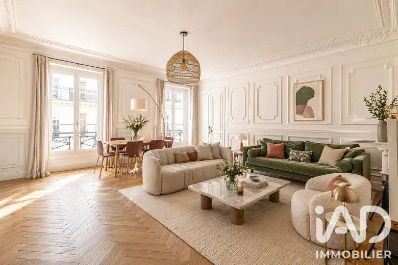 Appartement 4 pièces 117 m² · à Paris · 117,1 m² · 1 150 000 €