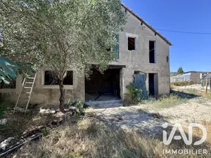 Grange à Montmirat (30260)