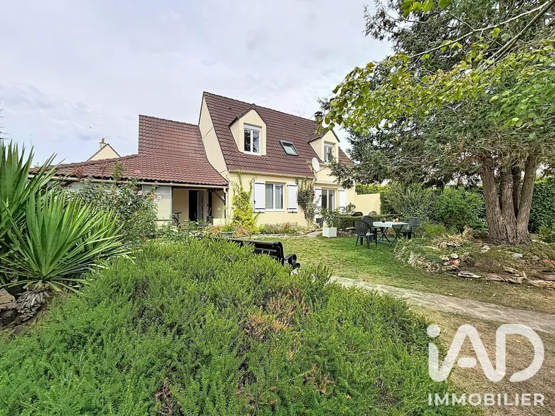 Maison 6 pièces 114 m² · à Faremoutiers · 114 m² · 310 000 €