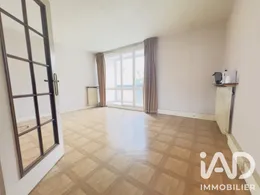 Apartment in La Garenne-Colombes (92250)