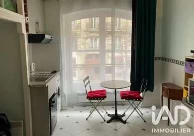 Apartment in Paris (75003)