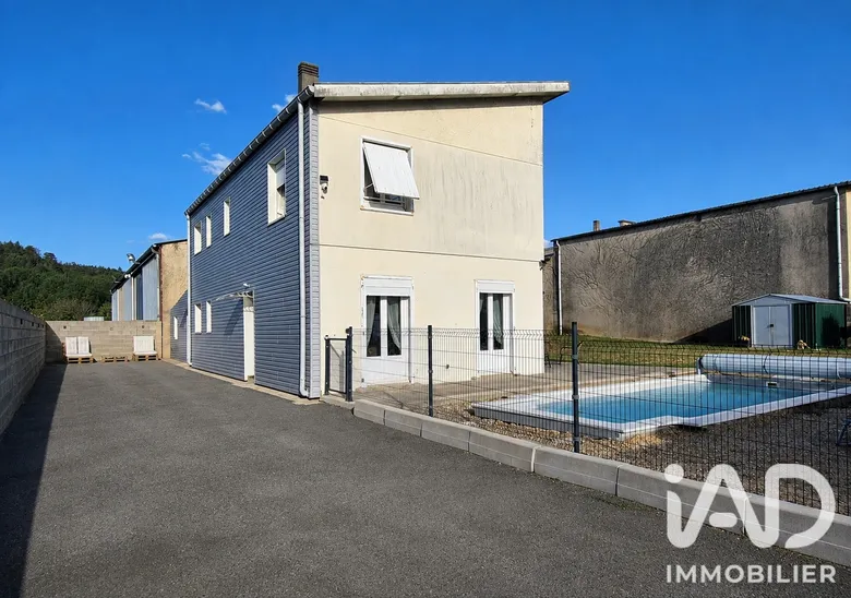 Maison 5 pièces 113 m² · à Mazamet · 113 m² · 180 000 €