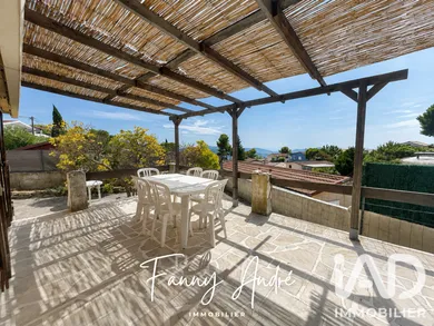 Cottage in Le Castellet (83330)