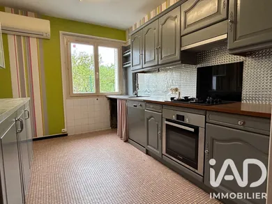 Maison traditionnelle à Montluçon (03100)