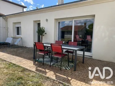 House in Sainte-Pazanne (44680)
