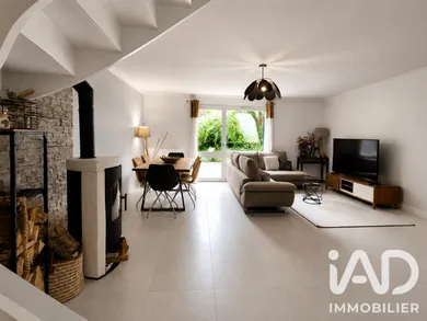 Townhouse in Domont (95330)