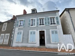 Maison de ville à Lignières (18160)