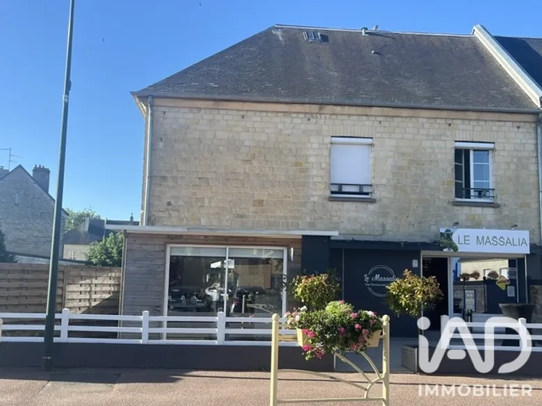 Restaurant à Saint-Manvieu-Norrey (14740) · 96 m² · 231 600 €