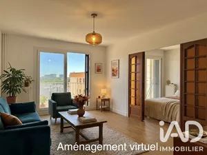 Apartment in Melun (77000)