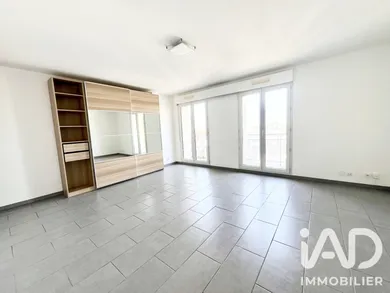 Appartement à Le Bourget (93350)
