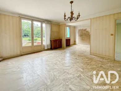 Maison de ville à Saint-Quentin (02100)