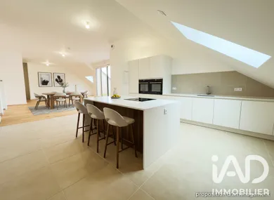 Apartment in Le Plessis-Robinson (92350)
