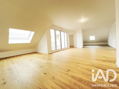 Apartment in Le Plessis-Robinson (92350)