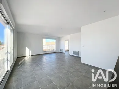 Appartement à Oraison (04700)