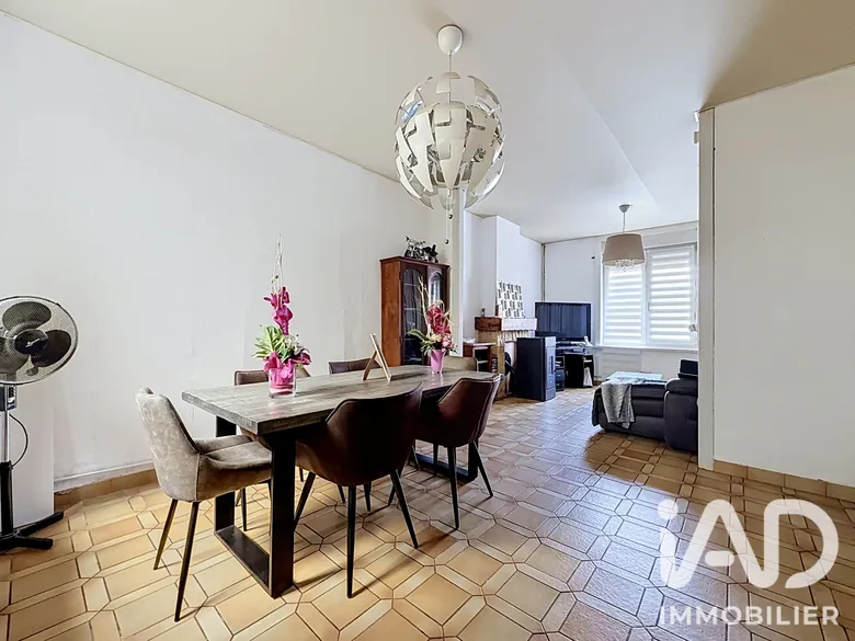 Maison 4 pièces 84 m² · à Wattrelos · 83,9 m² · 116 500 €