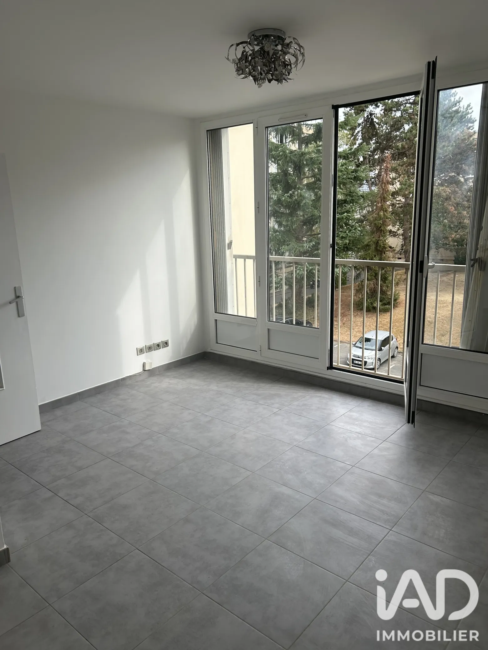 Vente appartement à Le Plessis-Trévise (94420) : appartement 3 pièces 59 m² - 2099466 — 2