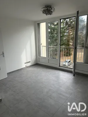 Apartment in Le Plessis-Trévise (94420)