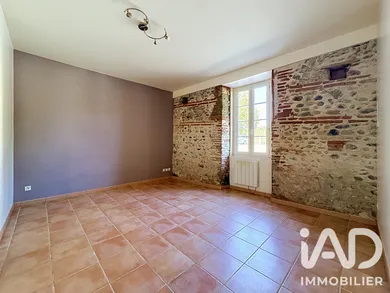 Appartement à Carbonne (31390)