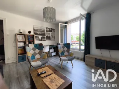 Apartment in Saint-Chamond (42400)