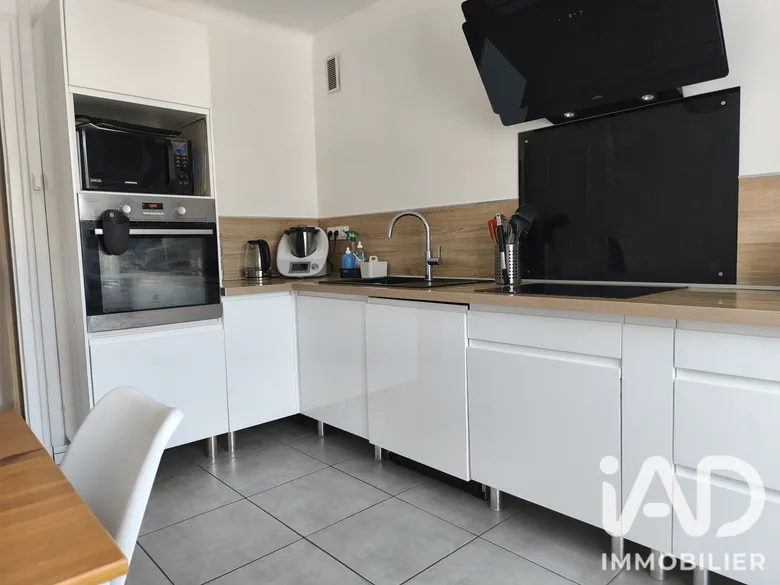 Appartement 4 pièces 85 m² · à Saint-Chamond · 85,4 m² · 124 000 €