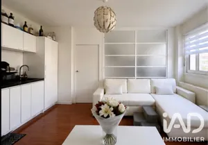 Studio à Le Chesnay (78150)