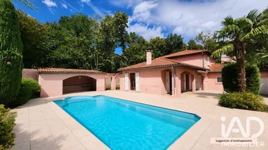 Maison à Saint-Genis-Laval (69230)