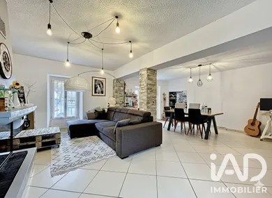 Appartement à Pontault-Combault (77340)