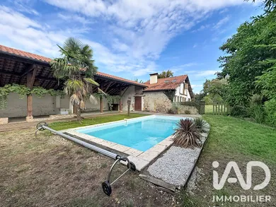 Maison traditionnelle à Saint-Sever (40500)