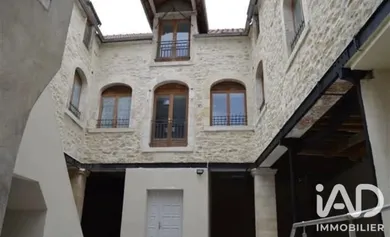 Appartement à Saint-Amand-Montrond (18200)