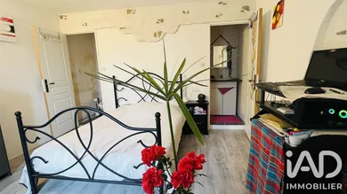 Longere in Saint-Paul (33390)