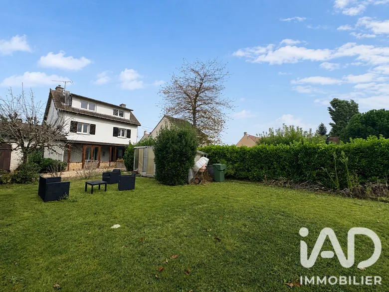 Maison 4 pièces 85 m² · à Pierre-Levée · 85 m² · 252 000 €