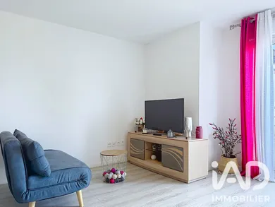 Appartement à Vert-Saint-Denis (77240)