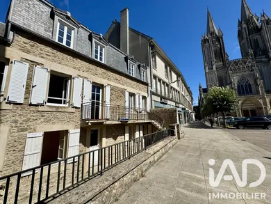 Townhouse in Coutances (50200)