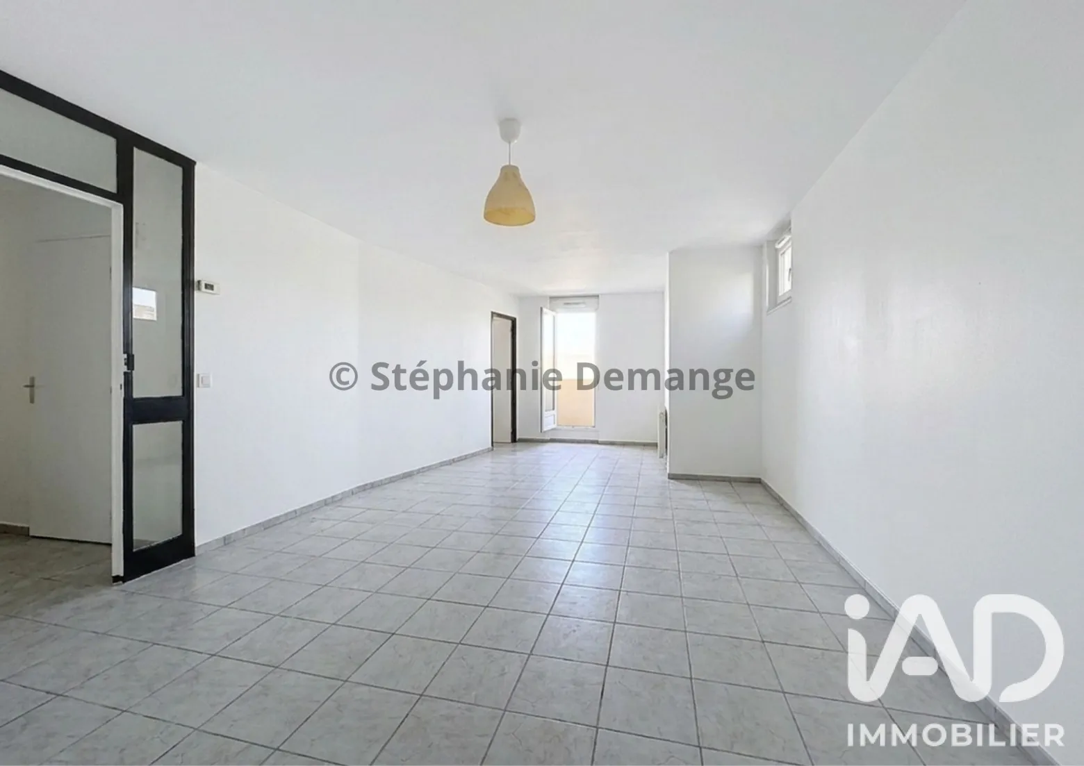 Vente appartement à Cergy (95800) : appartement 4 pièces 91 m² - 2098539 — 2