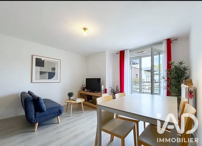 Appartement 2 pièces 42 m² · à Vert-Saint-Denis · 42 m² · 149 000 €