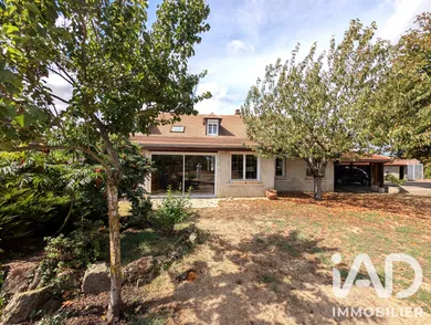 House in Longueil-Sainte-Marie (60126)
