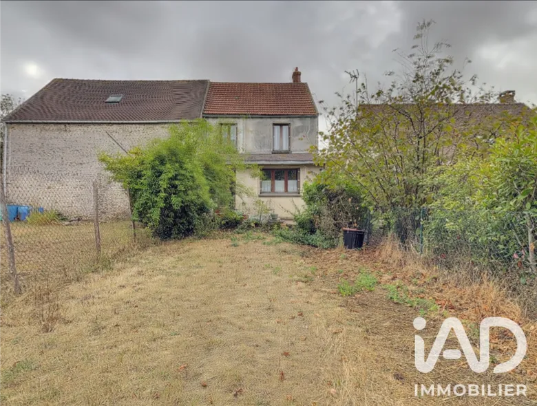 Maison 5 pièces 97 m² · à Les Granges-le-Roi · 97 m² · 190 000 €