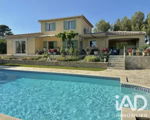 House in La Cadière-d'Azur (83740)