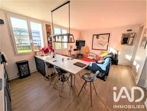 Apartment in La Rochelle (17000)