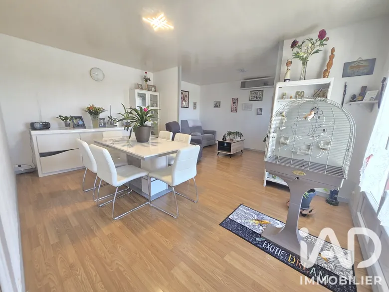 Maison 4 pièces 93 m² · à Chéroy · 93 m² · 185 000 €