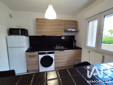 Apartment in Lucé (28110)