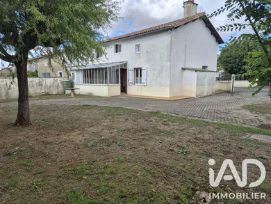 Maison de campagne à Chaunay (86510)