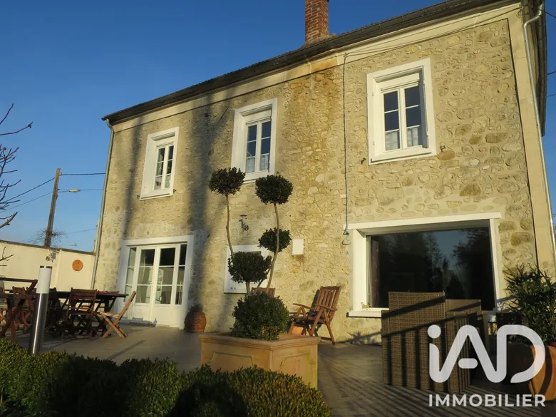 Maison 5 pièces 156 m² · à Crouy-sur-Ourcq · 156 m² · 292 000 €