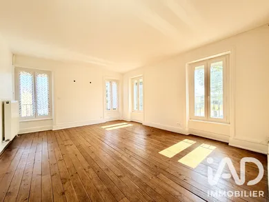 Appartement à Volvic (63530)