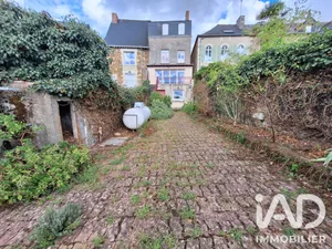 Townhouse in Brissac Loire Aubance (49320)