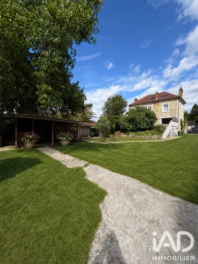 House in Crouy-sur-Ourcq (77840)