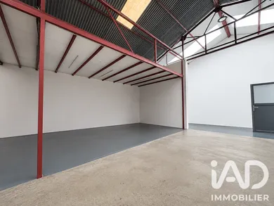 Commercial walls in Dainville (62000)